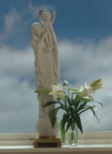 Statue-Notre-dame-de-france