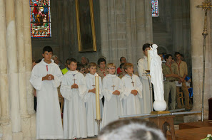 pelerinage à Senlis paroisse Sainte Jenne d'Arc Sept 2014.JPG 2